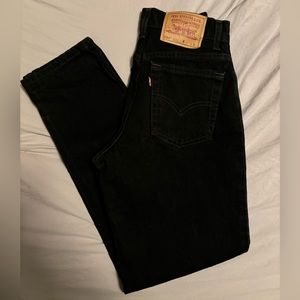 Vintage Levi 550 black tapered leg jeans